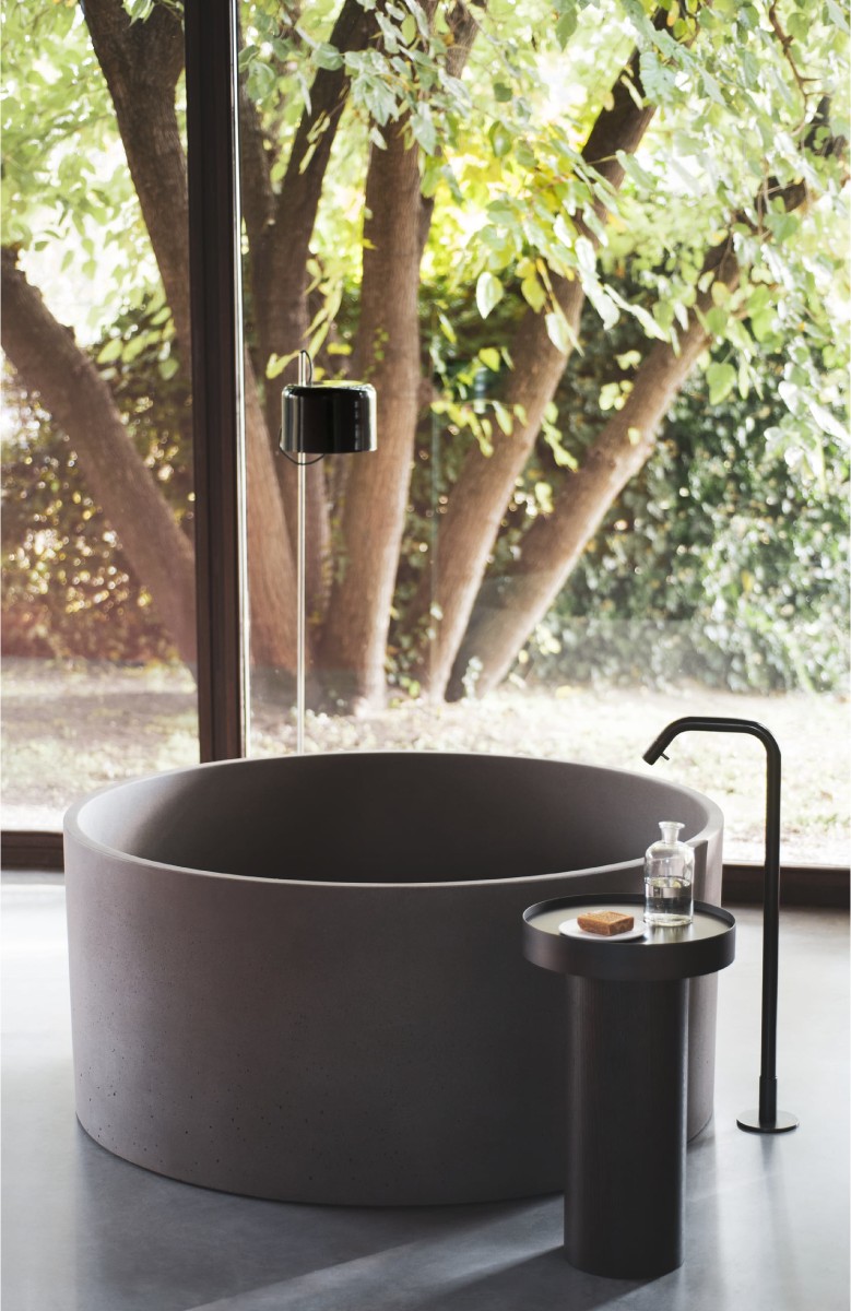 Scopri <br>il nuovo catalogo<br>Bathrooms.