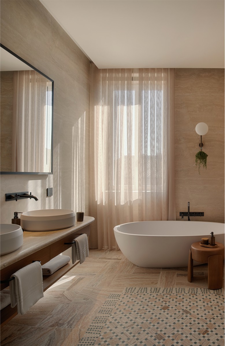 Scopri<br>il catalogo<br>Destinations.
