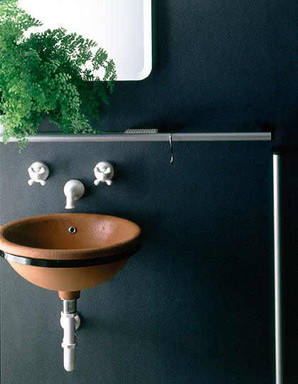 Pump / 1985Benedini Associati